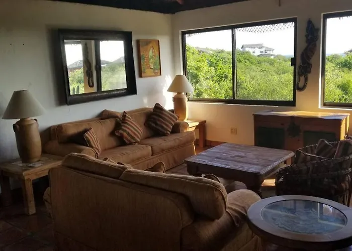 Villa Casa Pajaros - Private 2-story *