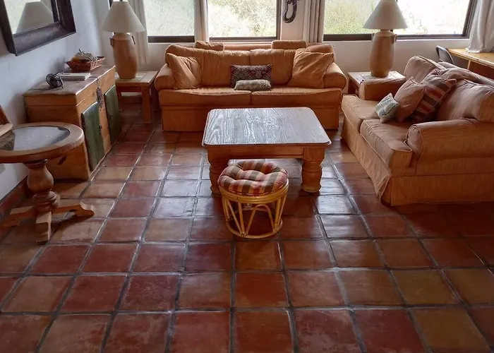 Casa Pajaros - Private 2-story Villa *